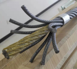 钢丝绳是电梯重要的载荷传递因素